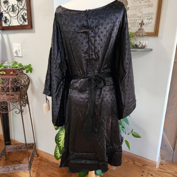 NWT Smak Parlour Plus Size Black Damask Dot Social Climber Caftan - Picture 6 of 7